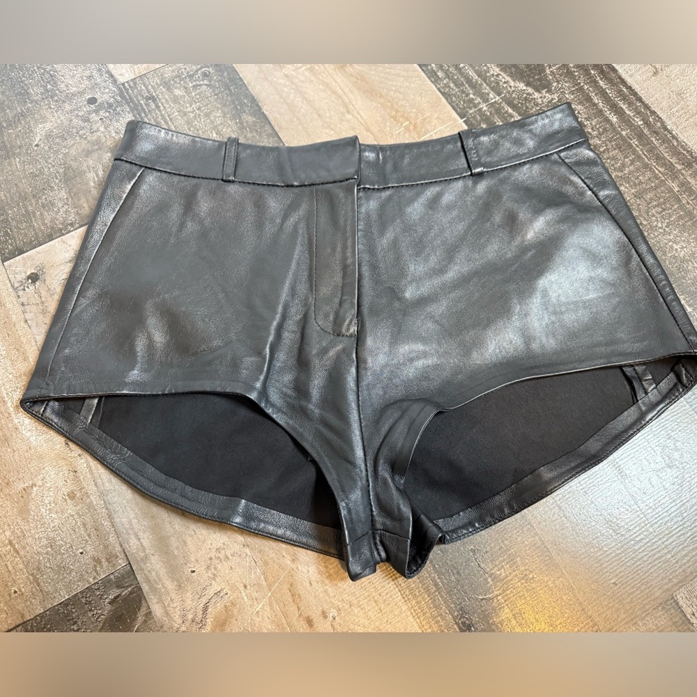 Lamarque Annaise Leather Hot Pants NWT Black High Rise Luxe Minimalist $295